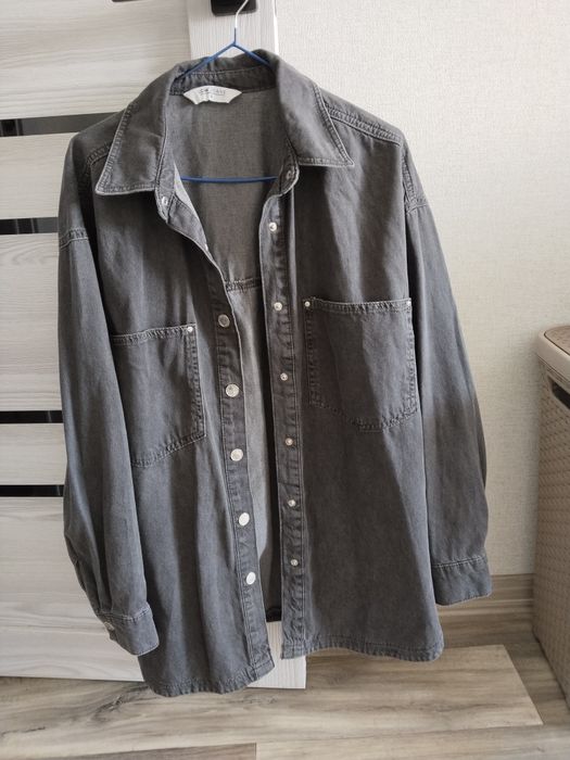 Женская джинсовая рубашка