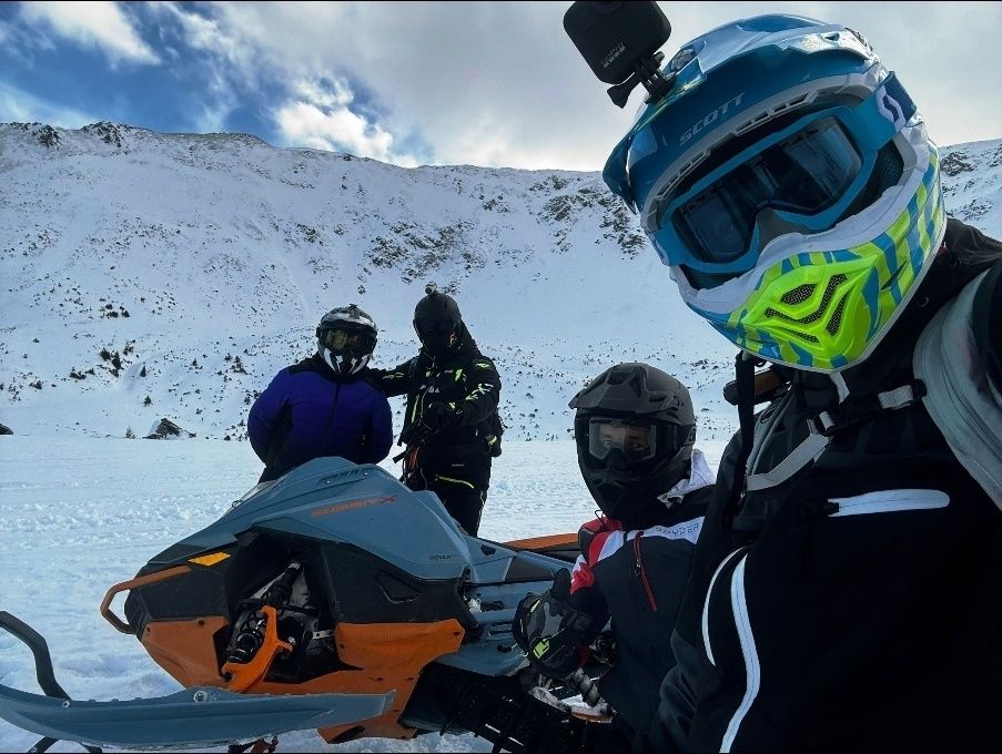 Snowmobil Ski-Doo Summit-X 850 E-Tech senilă 154 model 2022