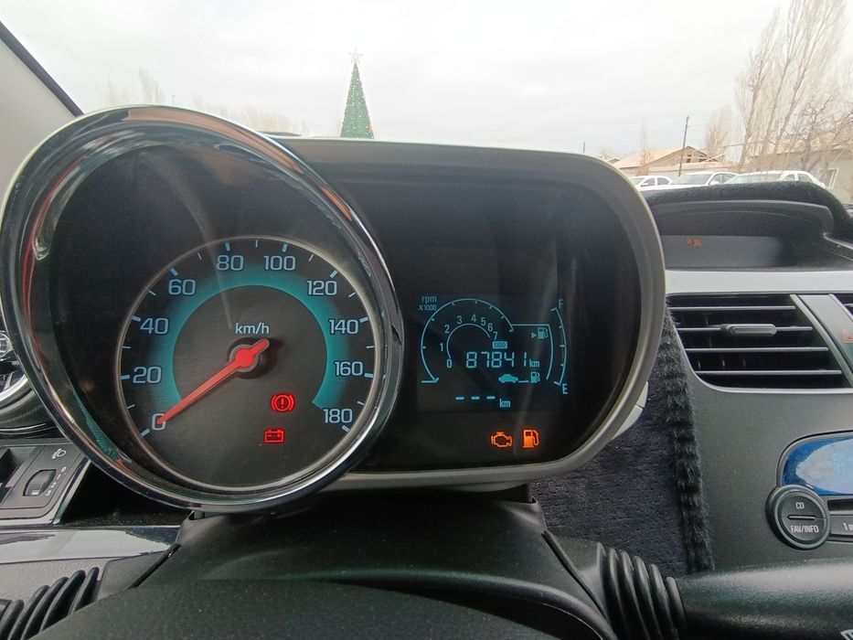 Spark 2019/2020 2 pozitsiya srochno satiladi