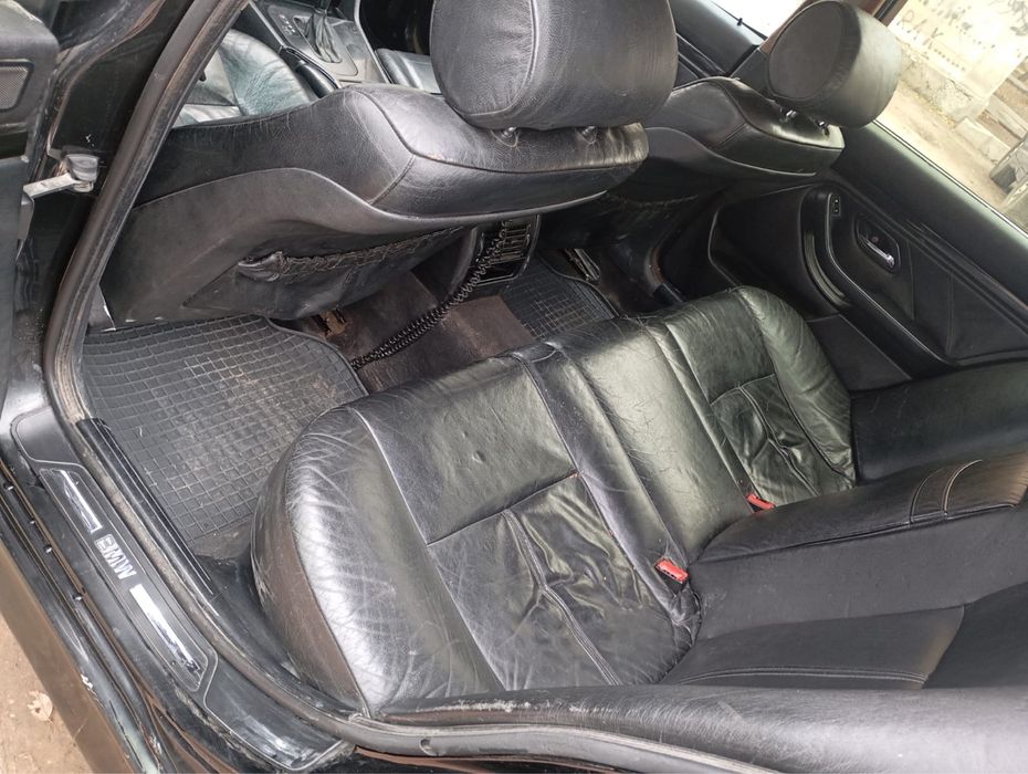 Продам БМВ 528 в РАССРОЧКУ