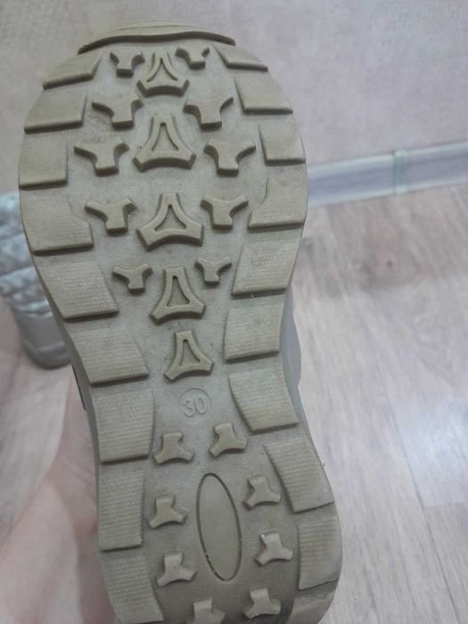 Зимние сапоги для девочки, размер 30