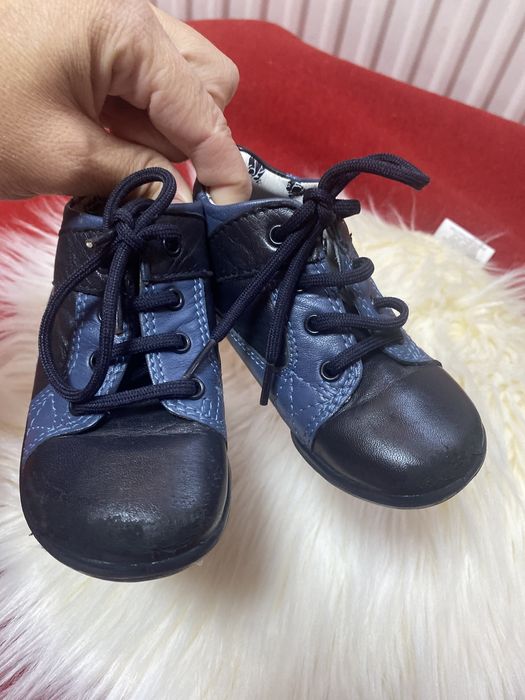 Ghete piele marimea 20 like Ecco