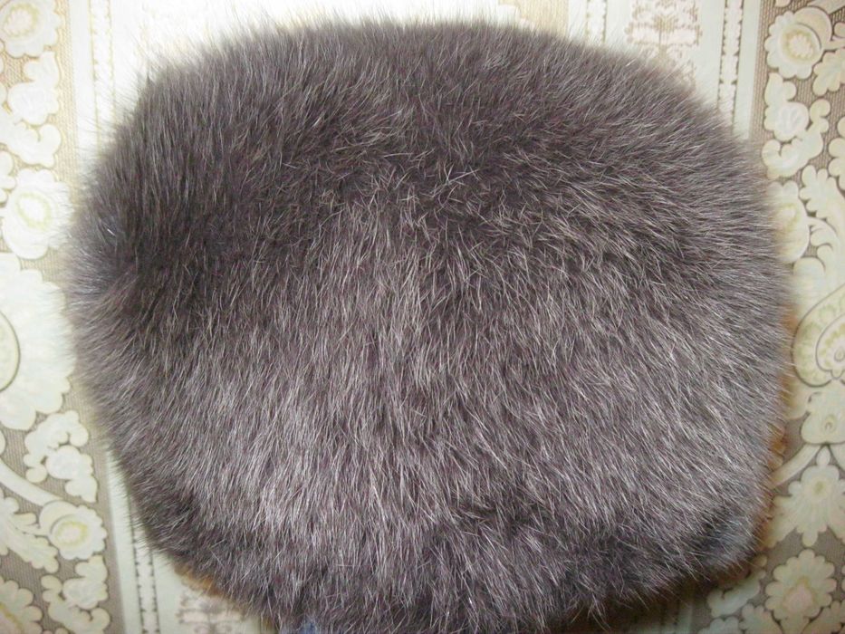 Продам шапки,снуд,береты ,шарфы