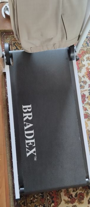 Продам беговую дорожку