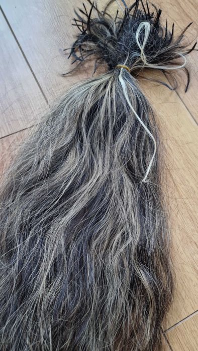 Продавам  200 кератинови кичури