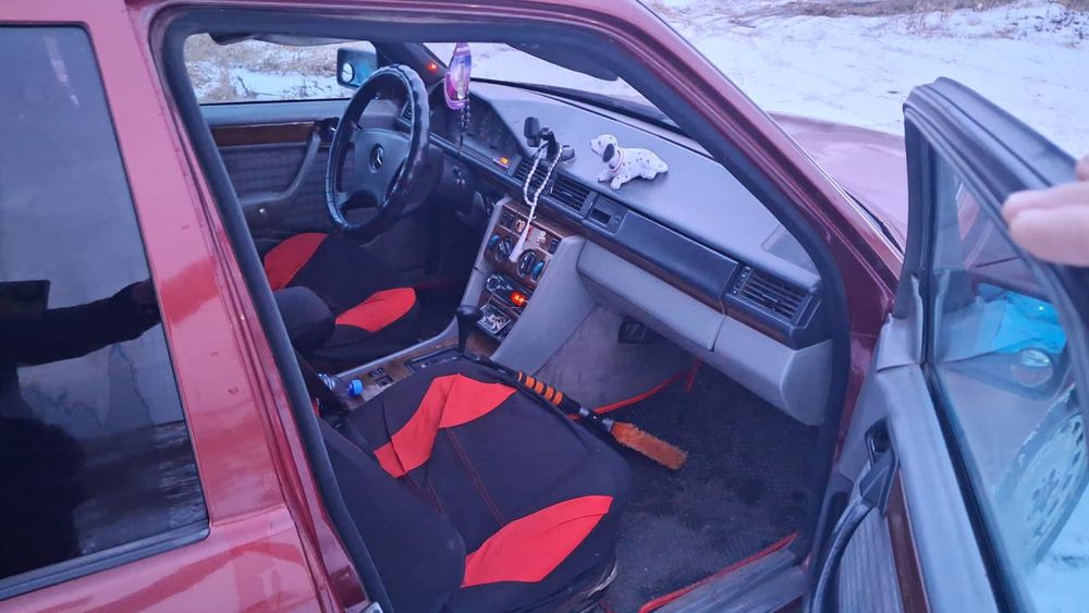 Мерседес 124. продам