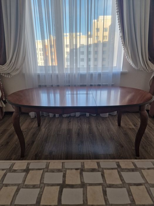 Срочно продам раскладной стол