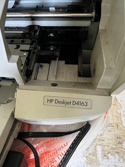 Принтер HP Deskjet D4163