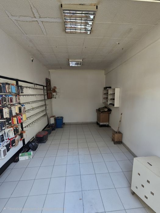 Поднаем търговски обект в  идеален център