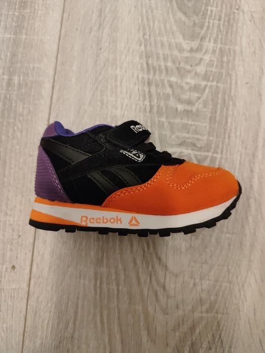 Кроссовки для малыша