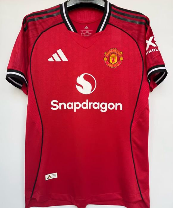 Тениска Manchester United 2025/26