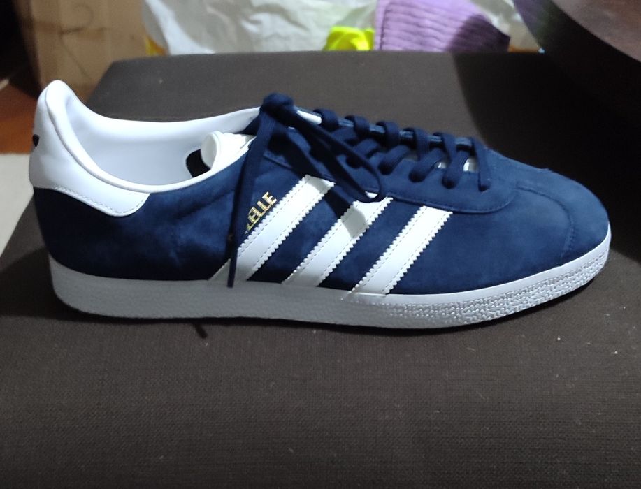Нови мъжки Adidas Gazelle  ест.кожа , цвят blue navy  N44  28.5 см   6