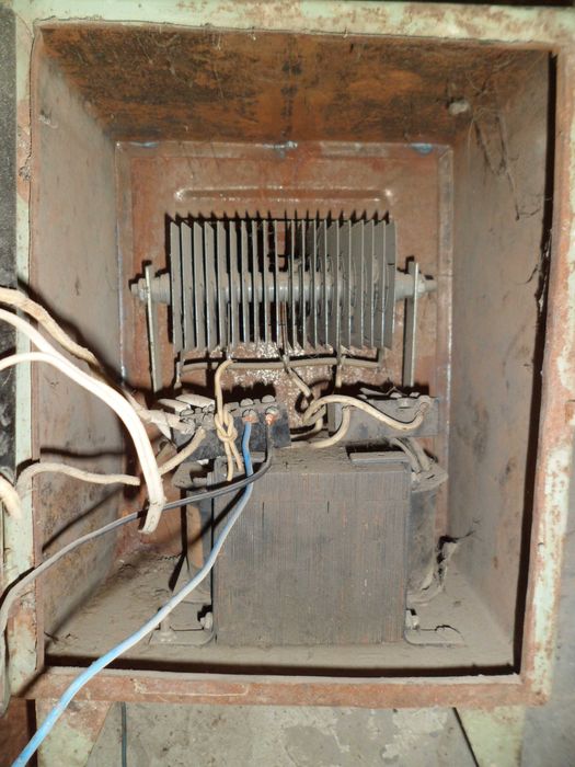 Продам трансформатор + вольтметр