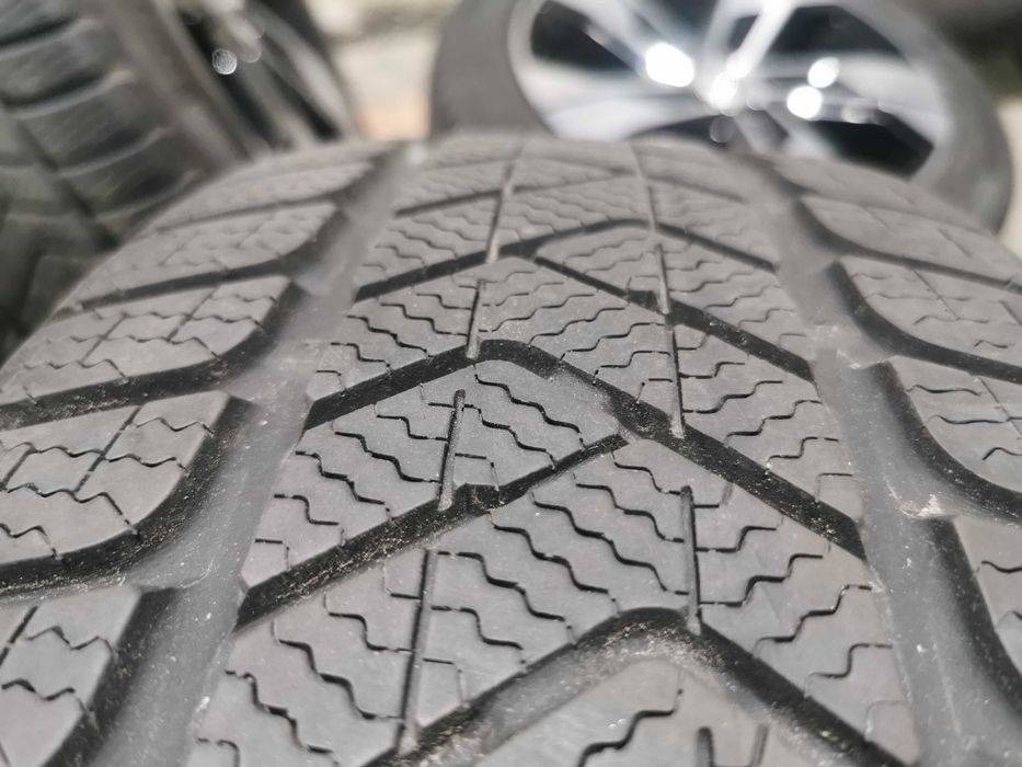 Jante Originale Volvo V60 CC / XC70  R 18 cu anvelope de iarna