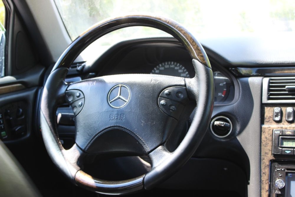 НА ЧАСТИ!!!  Mercedes W210 Е320cdi Седан фейслифт / Мерцедес В210