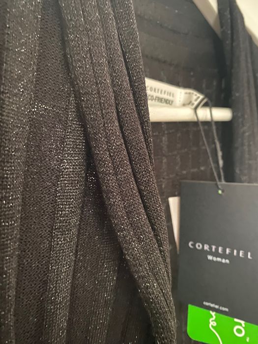 Нова елегантна жилетка в черно със сребристи нишки Cortefiel, размер S