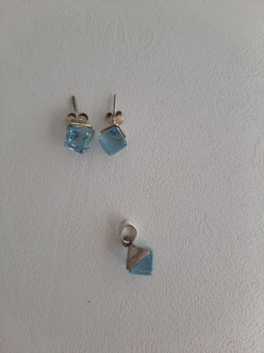 Сребърни бижута обици и пръстен