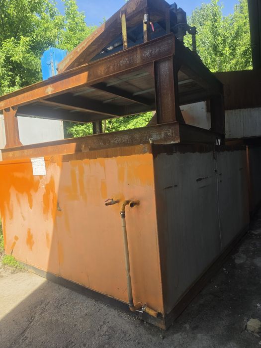Продам емкости железные