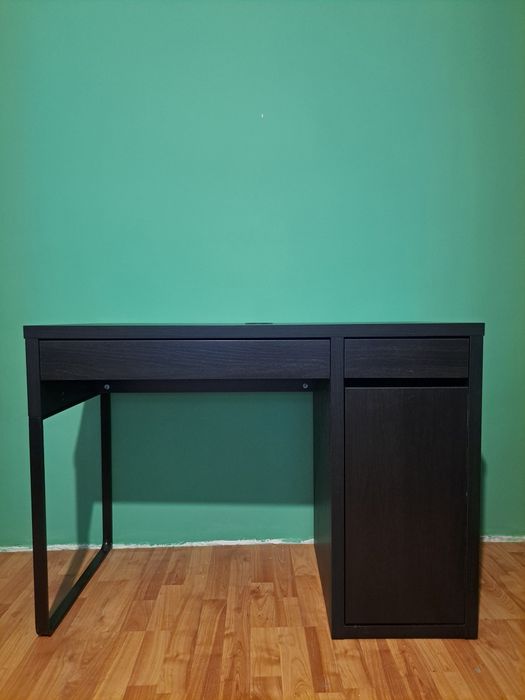 Birou Ikea MICKE negru-maro