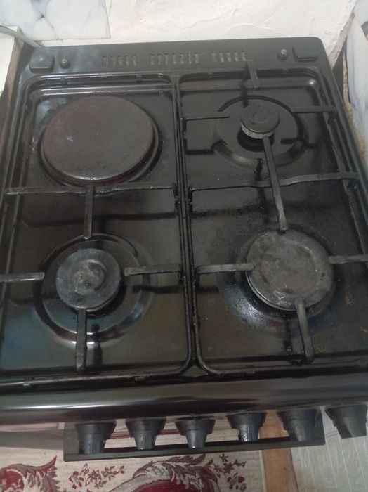Газ плита +газ балон