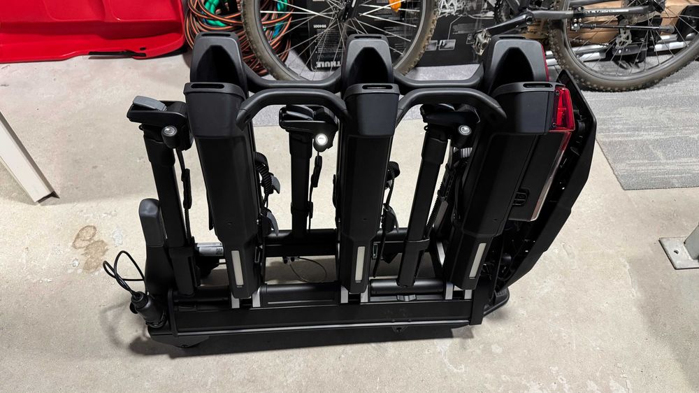 Suport pe carlig Thule EPOS pentru bicicleta
