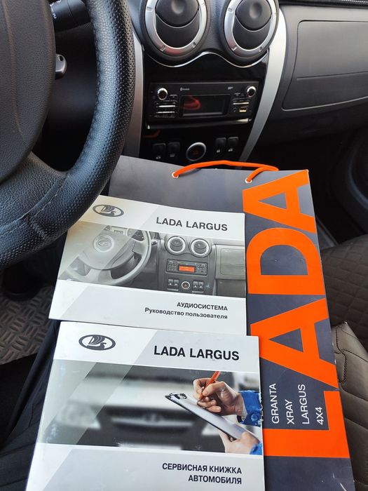 Lada largus kross