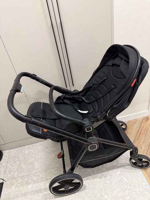 Продам коляску New Lux