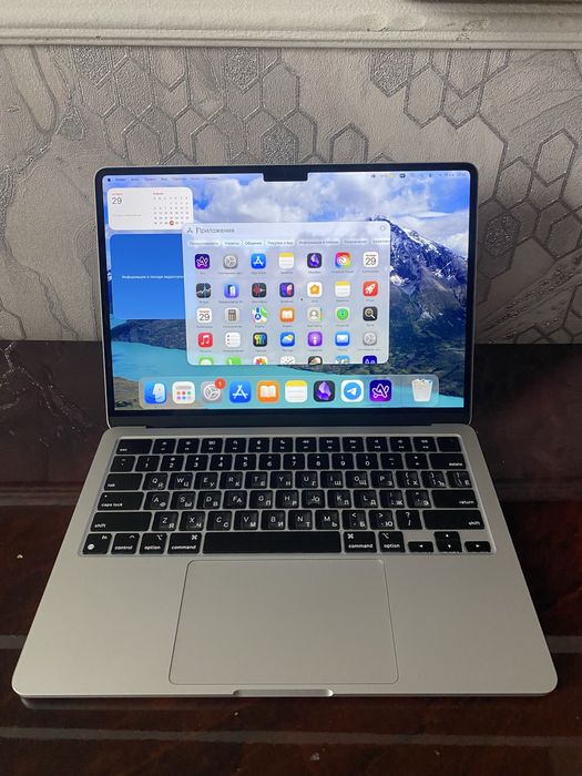 Macbook air M2 16/256гб