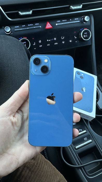 Продам iphone 13 128GB