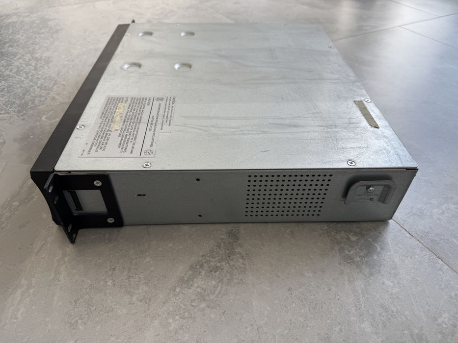 APC Smart UPS C 1000VA LCD, montaj in rack 2U