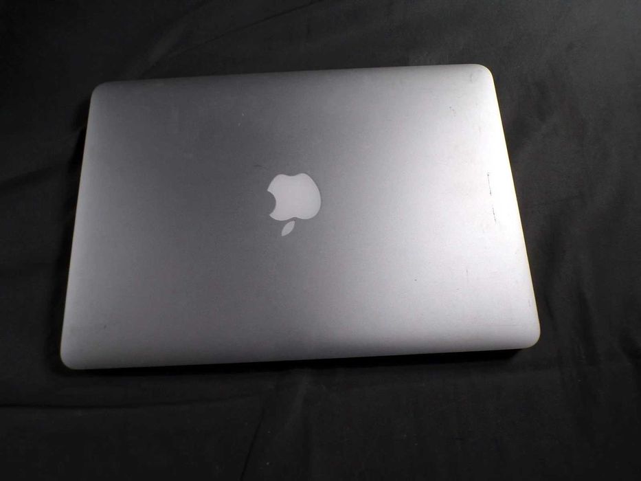 Macbook Pro Retina 13” A1502 din 2015