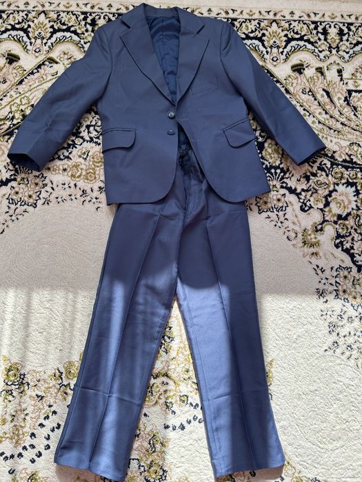 Продам одежды для школы для девочек и мальчиков