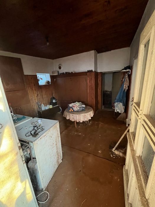 Продава се Къща в с. Гостиня, Област Ловеч - 95 кв.м за 237 €/кв.м - Снимка #3