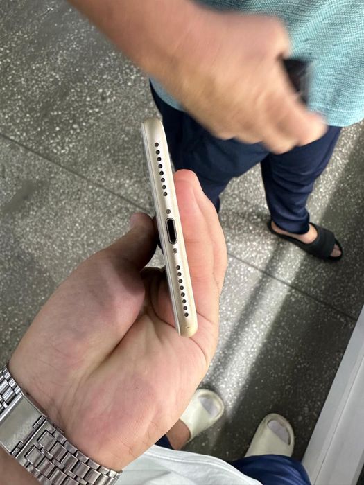 Iphone 7+ срочно 128 гб