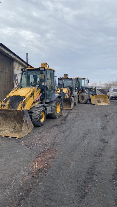 Эскаватор погрузчик. Погрзчик два куба