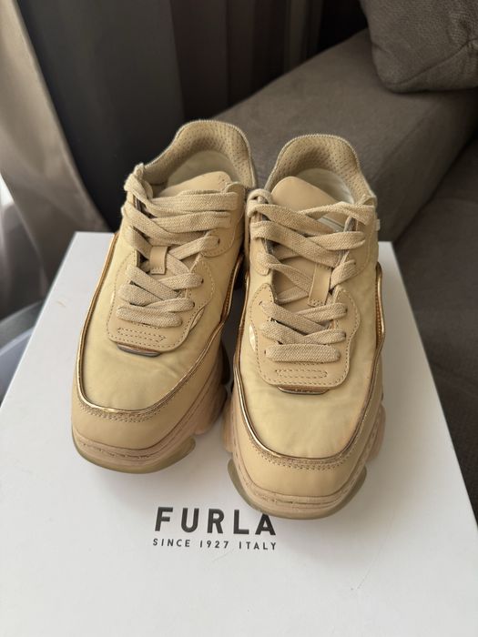 Маратонки Furla