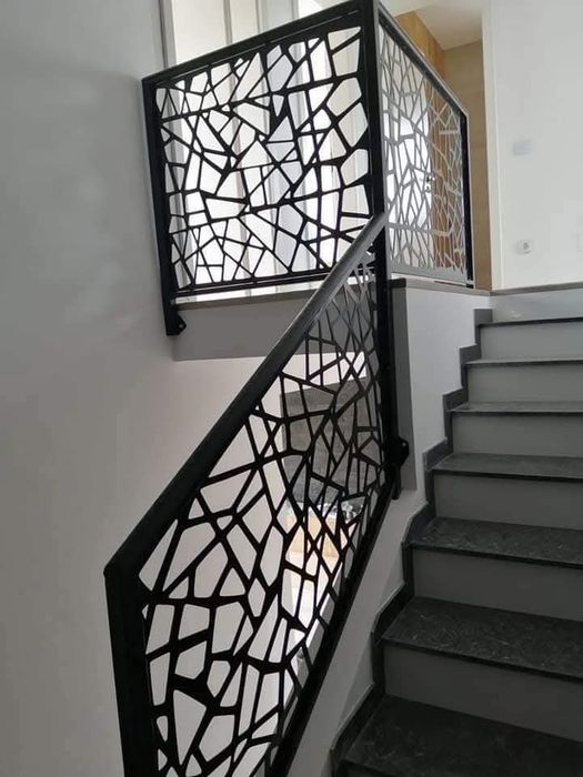 Balustrda din tabla decupata