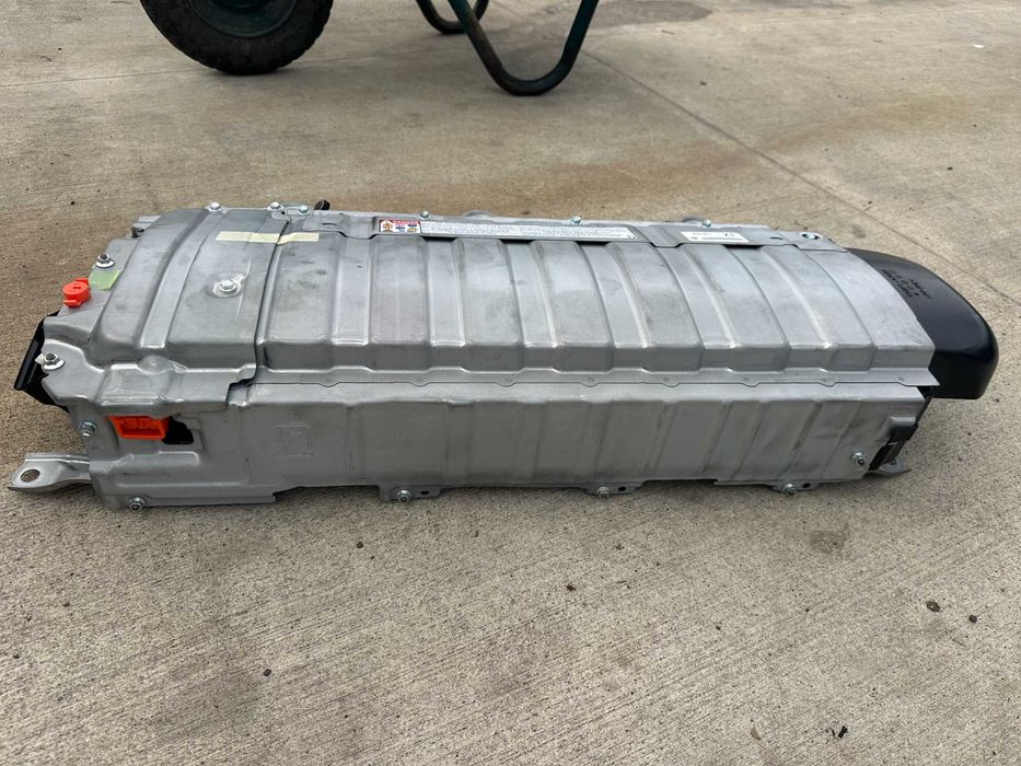 Dezmembrez Toyota CHR 1,8 hybrid 2019 cod motor 2ZR-FXE