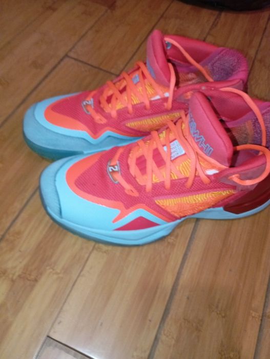 Баскетболни обувки new balance kawhi "Energy red"