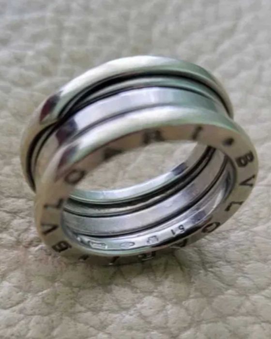 inel Aur alb Bulgari ( B01 ring ) impecabil, 10,5 gr, marimea 57