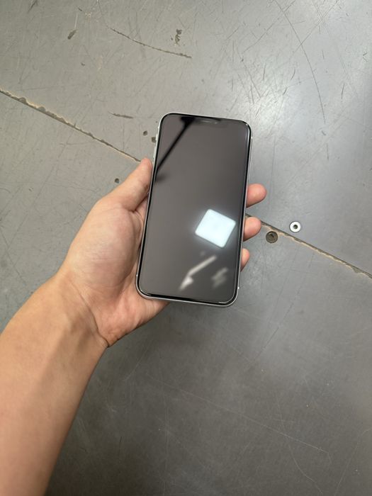 Iphone Xr 128 gb 75 yomkst hamm joyi radnoy usta kormagan