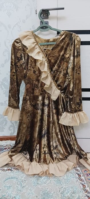 Ko'ylak pocha  sotiladi