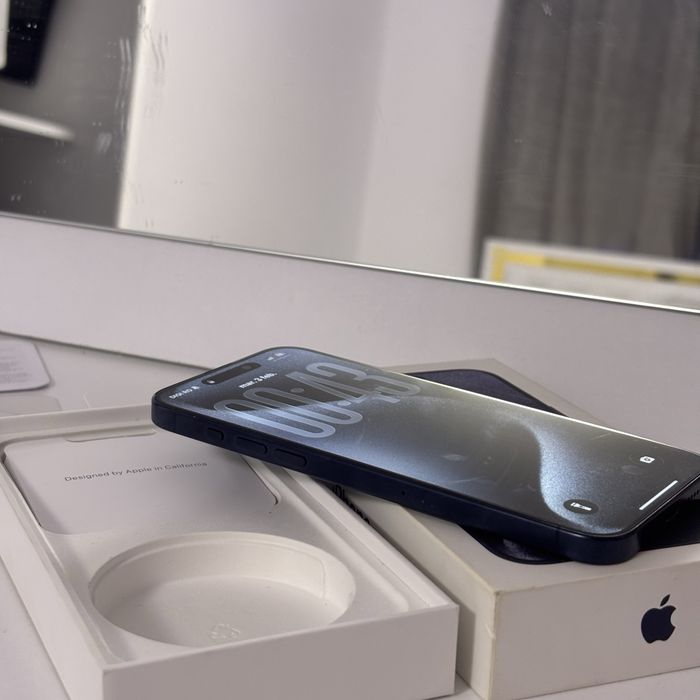 Vand sau schimb iPhone 15 pro max 1Tb