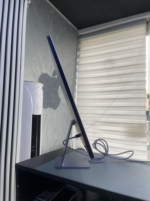 Apple iMac M1 2020 года 24 inch в идеальном состоянии!