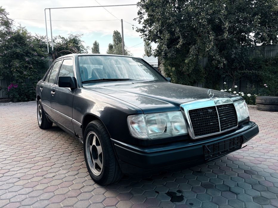 Mercedes BenZ e230