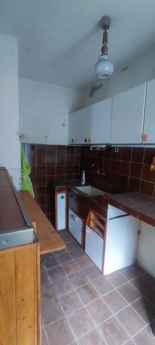 Продава 3-СТАЕН с маза и таван, град Добрич, Свети Георги