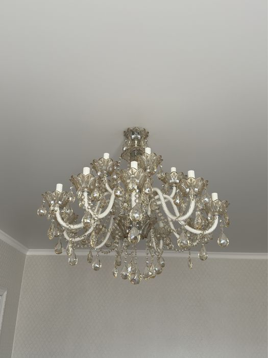 Люстра 15 рожковая