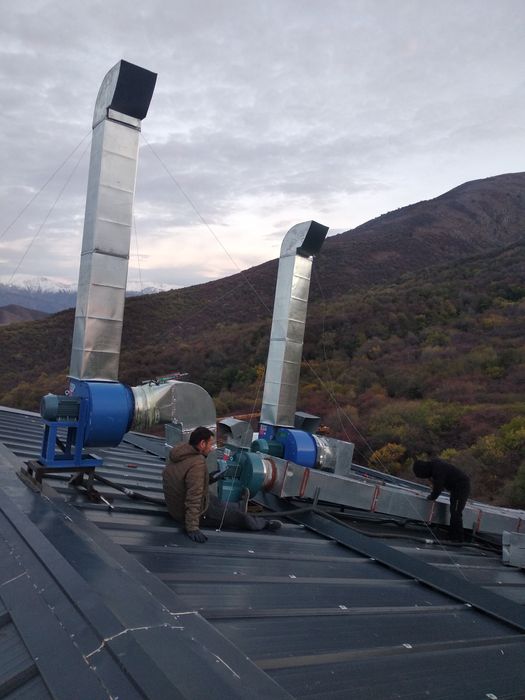 Сборка, установка вентиляционных систем, дымоходов и кальных систем