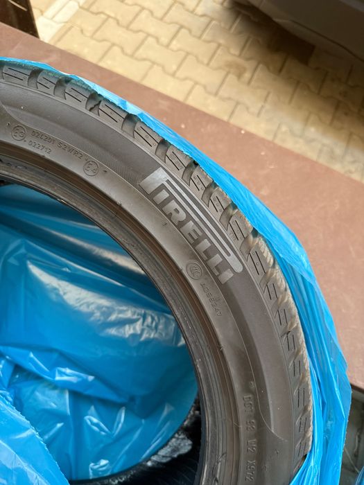 4 бр Зимни гуми Pirelli Sottozero3 245/50/18 RUN FLAT