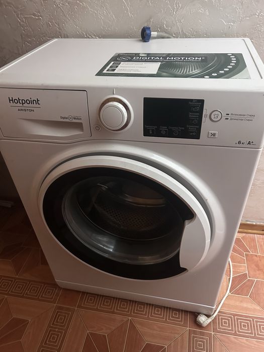 Срочно продам стиральную машину